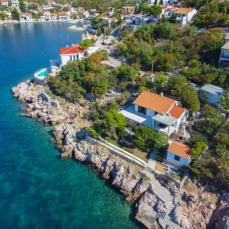 Starigrad-1 By Interhome Apartman *
