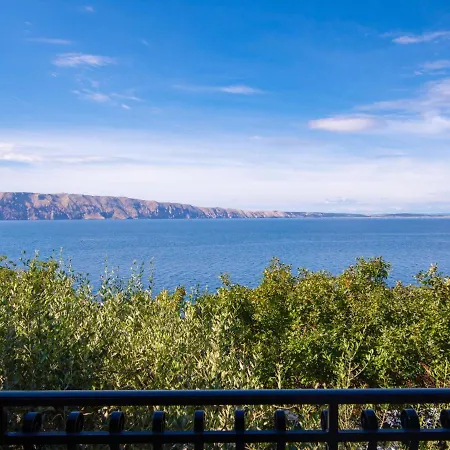 Appartamento Starigrad-1 By Interhome