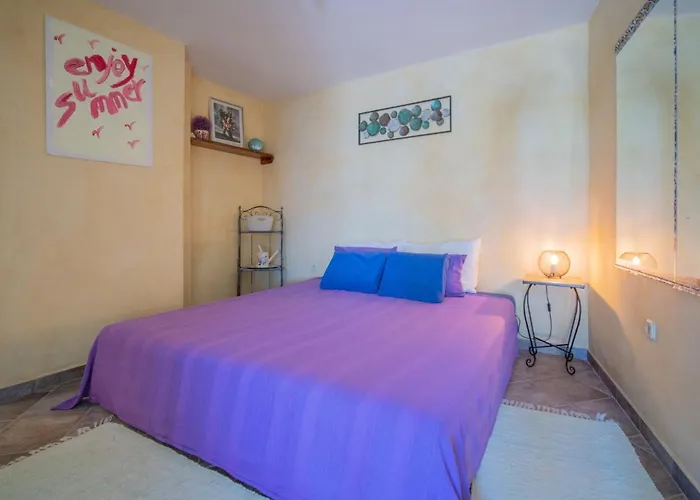 Starigrad-1 By Interhome Стариград