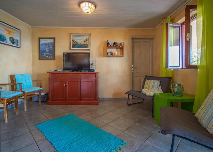 Апартаменты Starigrad-1 By Interhome Стариград